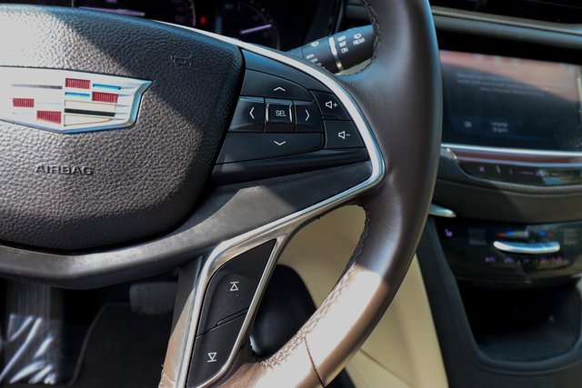 Used 2017 Cadillac XT5 Luxury w/ Driver Awareness Package image 60