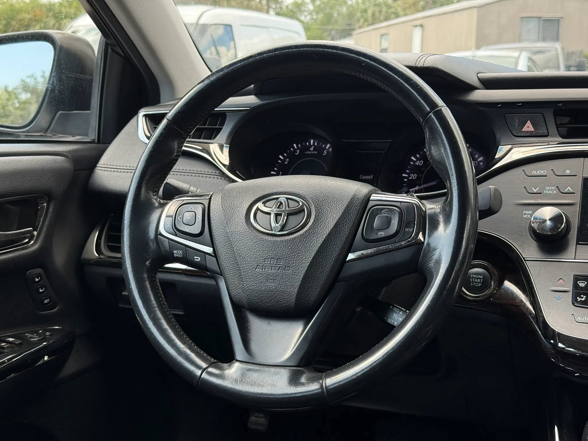 Used 2014 Toyota Avalon XLE Touring FWD image 13