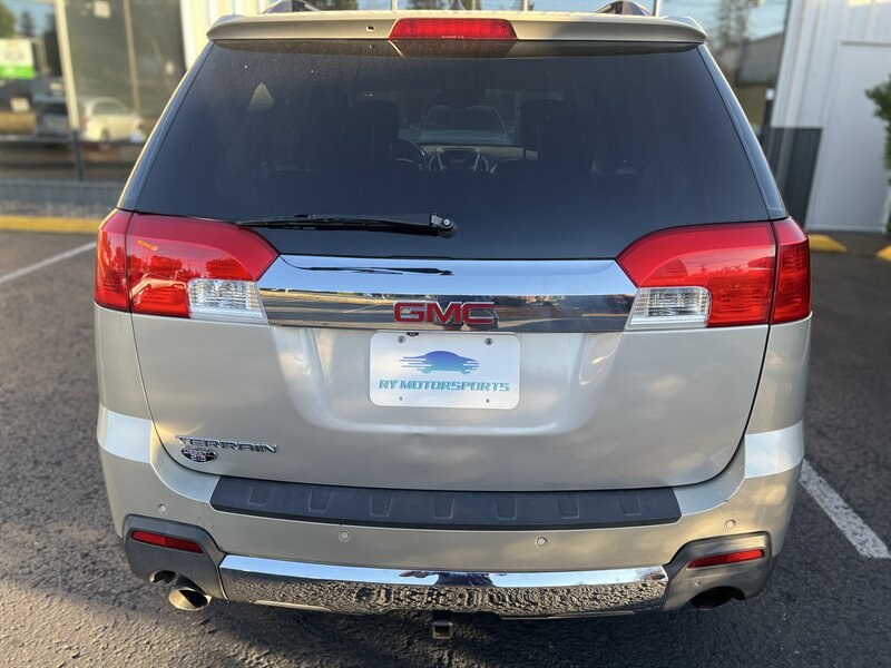 Used 2013 GMC Terrain SLT FWD image 4