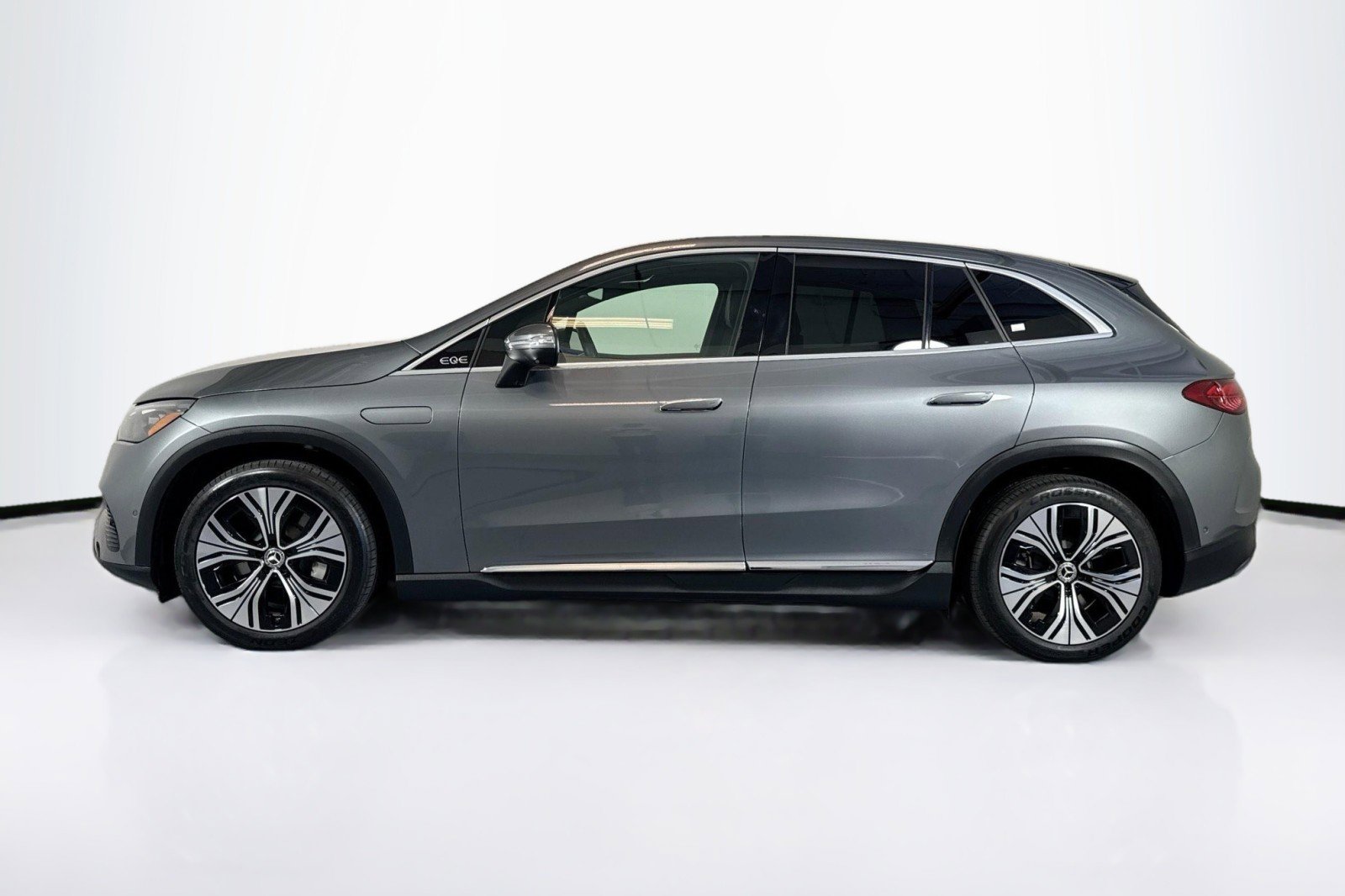 Certified 2023 Mercedes-Benz EQE 350+ 4MATIC SUV image 8