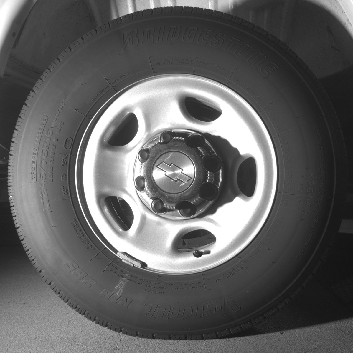 Used 2025 Chevrolet Express 3500 LT w/ LT Preferred Equipment Group image 15