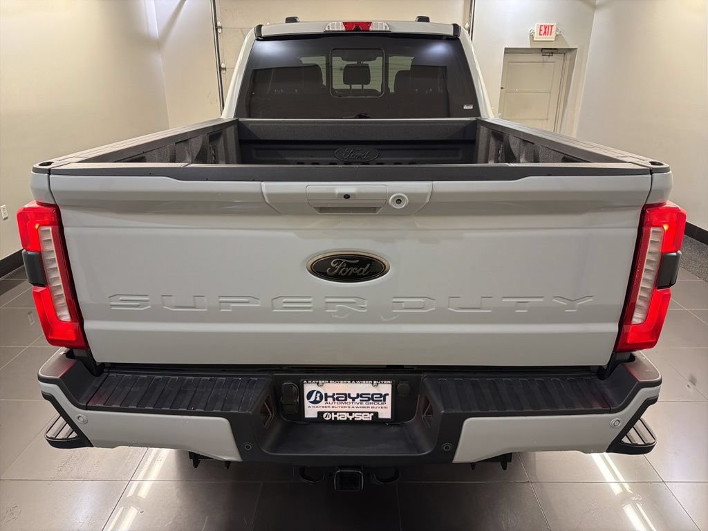 New 2026 Ford F250 Lariat w/ Black Appearance Package AWD/4WD image 5