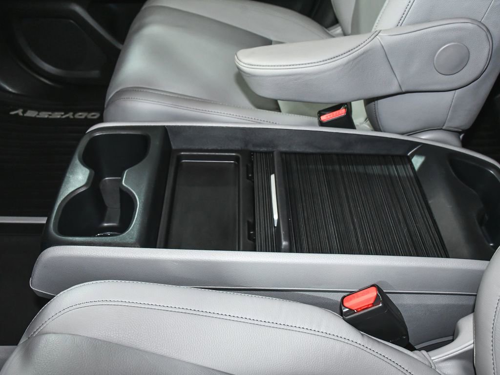 Used 2023 Honda Odyssey EX-L image 37