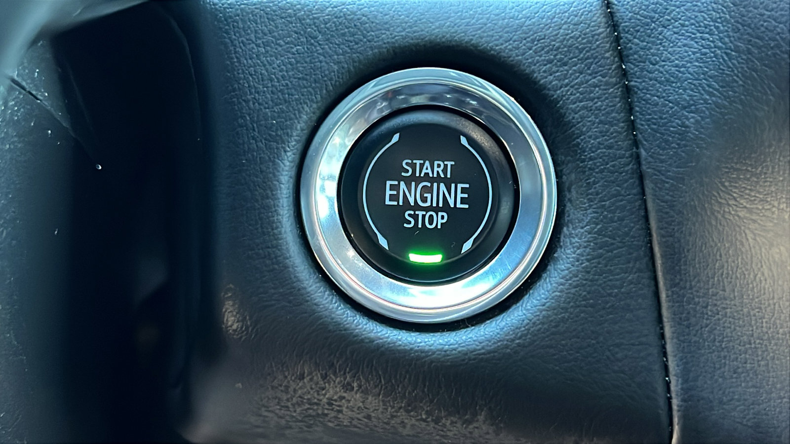 Certified 2023 Chevrolet Tahoe RST w/ RST Performance Edition image 32