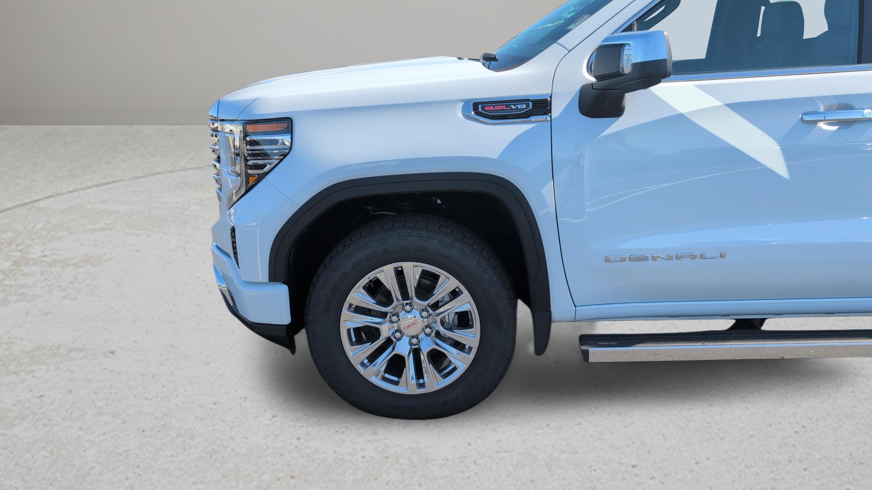 Used 2026 GMC Sierra 1500 Denali w/ Technology Package AWD/4WD image 23
