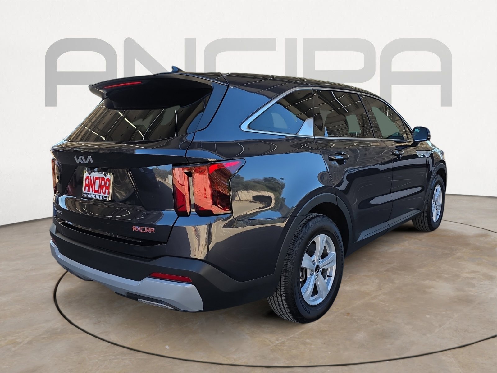 Certified 2025 Kia Sorento LX image 8