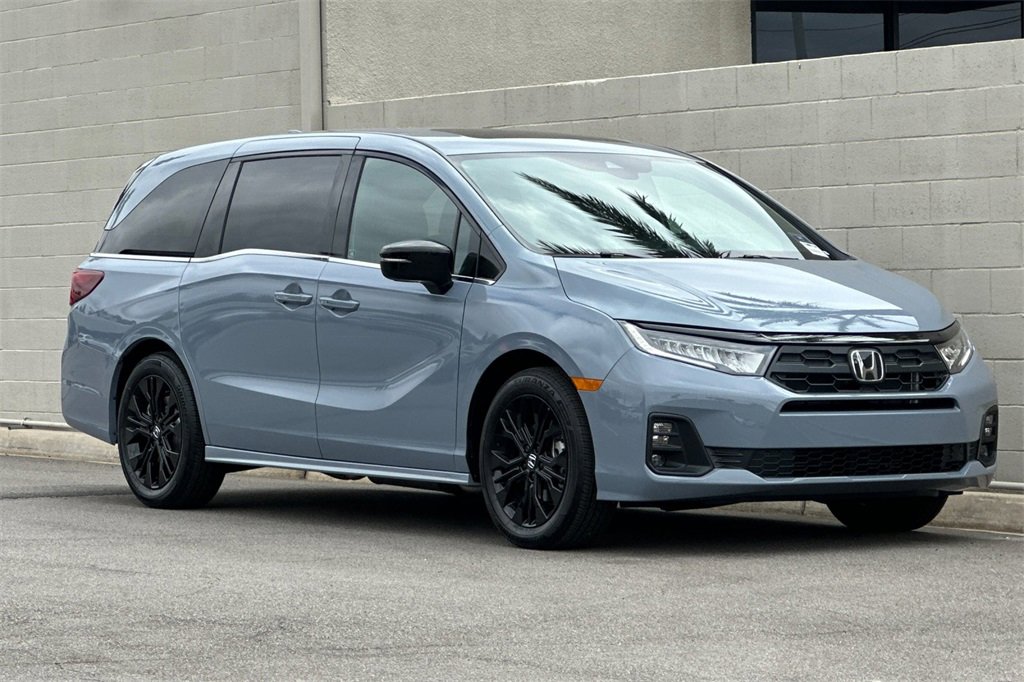 New 2026 Honda Odyssey Sport-L image 2