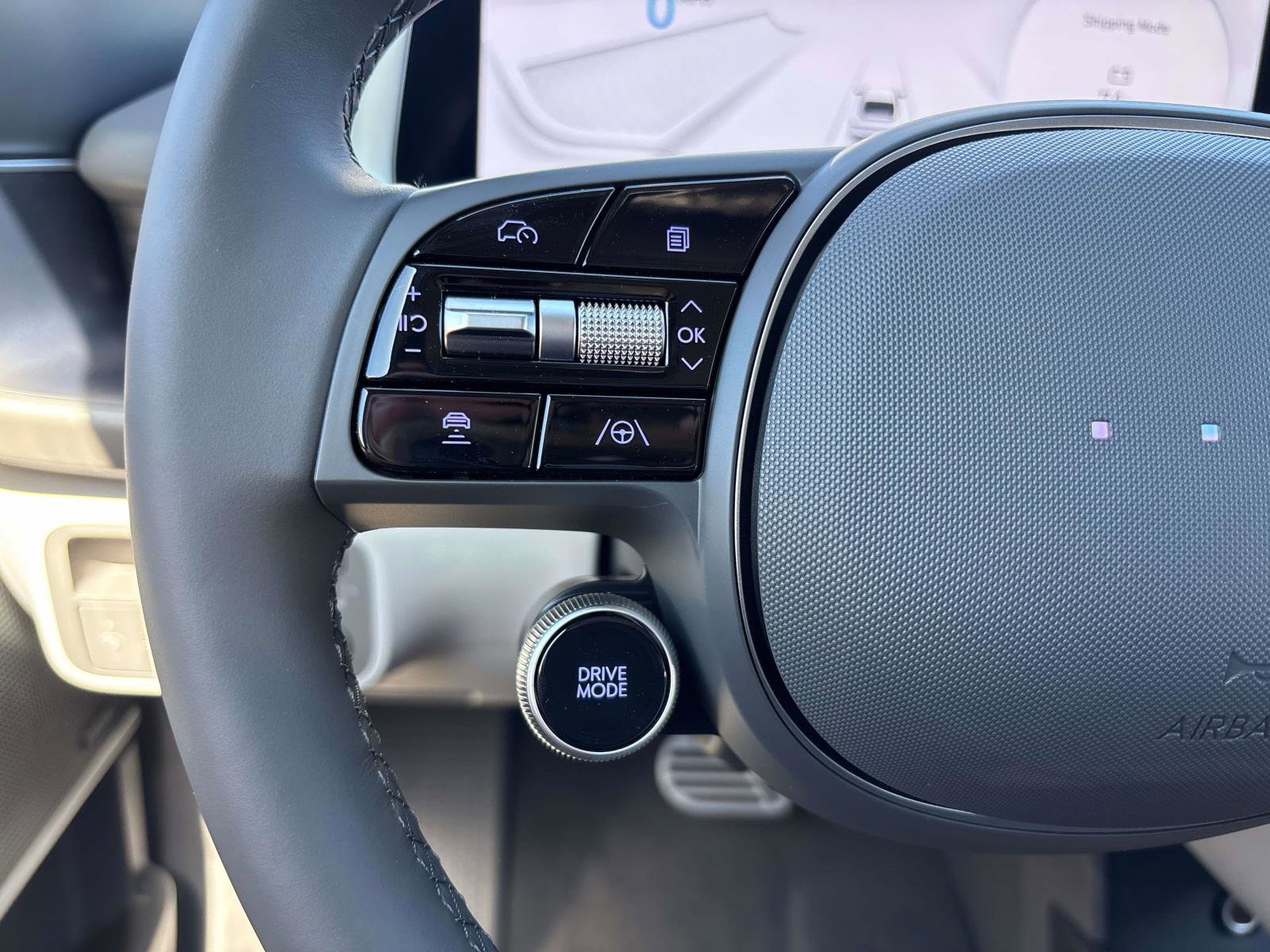 New 2025 Hyundai Ioniq 6 Limited image 12