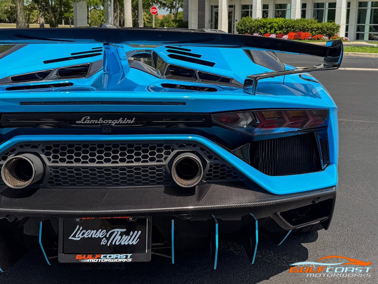 Used 2021 Lamborghini Aventador SVJ AWD/4WD image 60