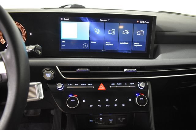 Used 2025 Hyundai Sonata SEL FWD image 19