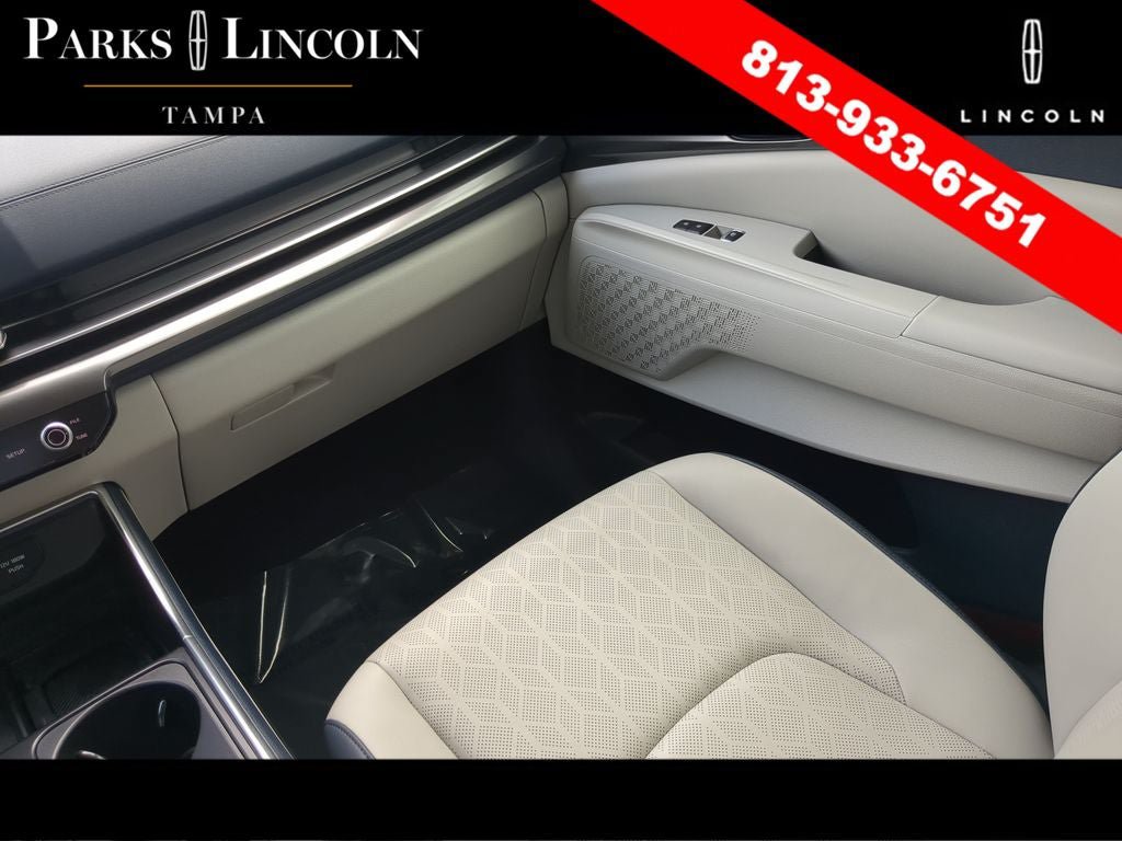Used 2025 Kia Carnival SX FWD image 15
