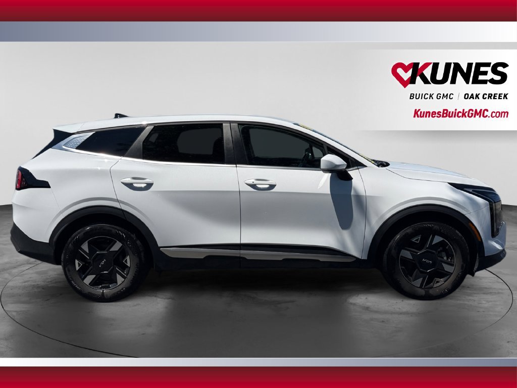 Used 2026 Kia Sportage LX FWD image 12