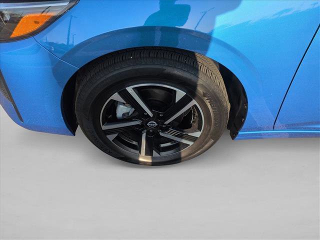 Used 2025 Nissan Sentra SV image 24