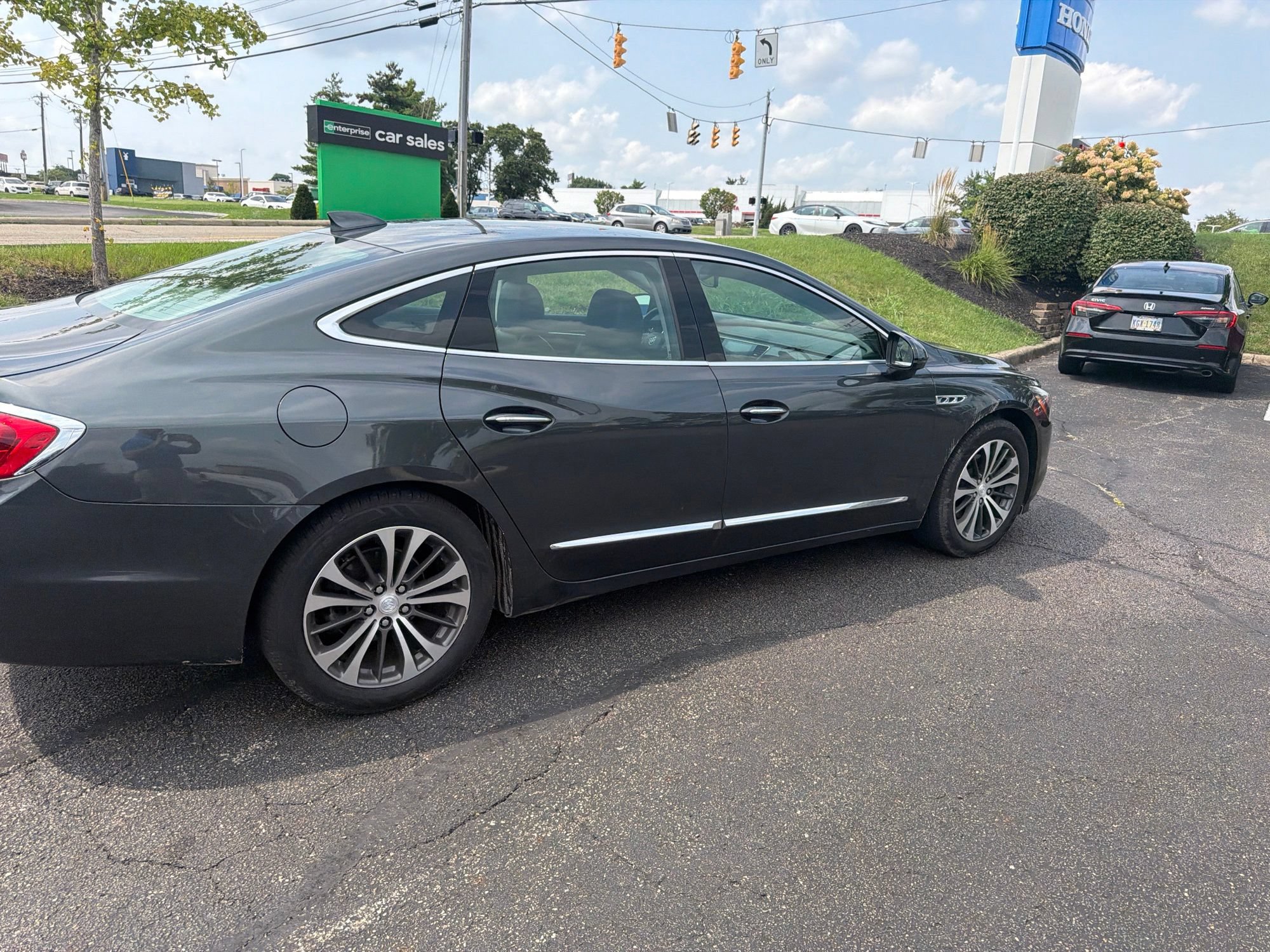 Used 2017 Buick LaCrosse Essence w/ Sights and Sounds Package FWD image 11