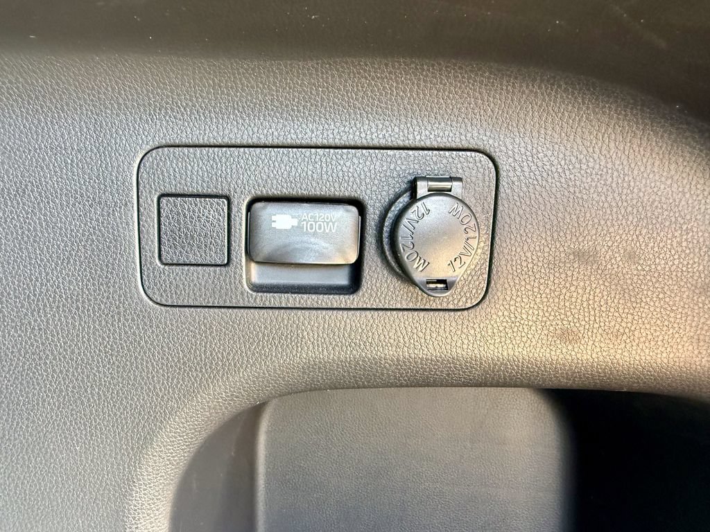Used 2020 Toyota RAV4 TRD Off-Road w/ TRD Off-Road Weather Package AWD/4WD image 17