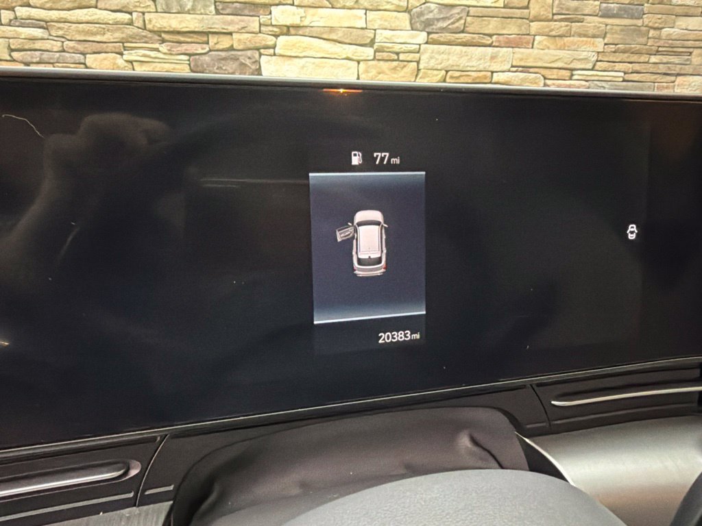Used 2024 Hyundai Kona SEL FWD image 19