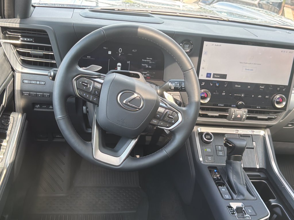 Used 2026 Lexus GX 550 w/ Accessory Package (2T) AWD/4WD image 14