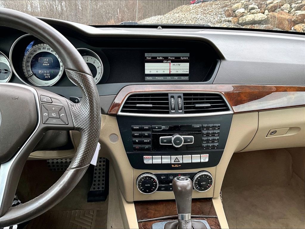 Used 2015 Mercedes-Benz C 250 Coupe image 27