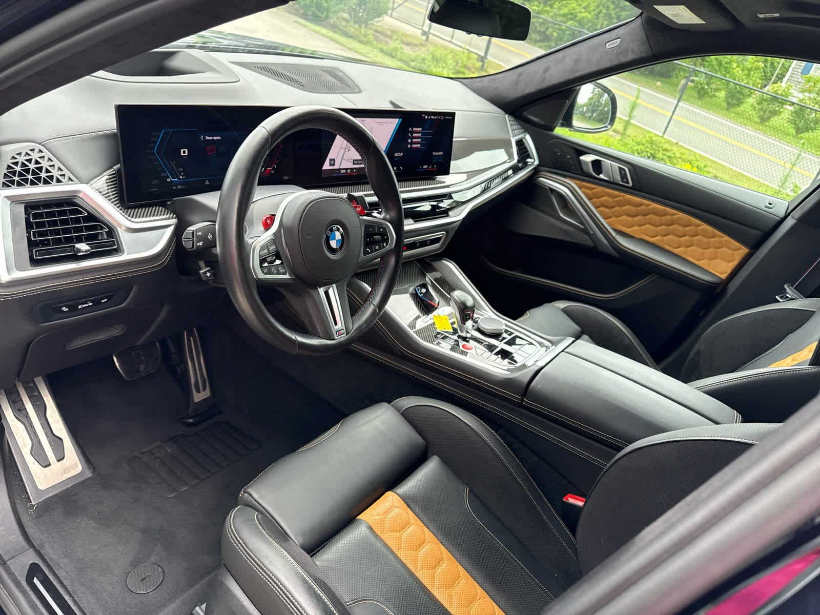 Certified 2024 BMW X6 M Competition image 9