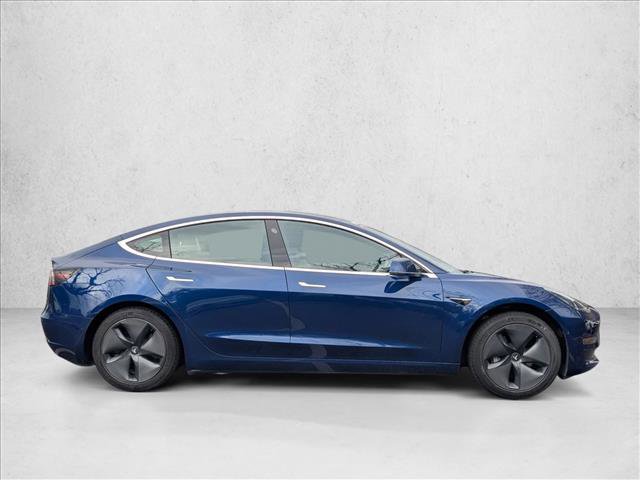 Used 2019 Tesla Model 3 Mid Range image 4