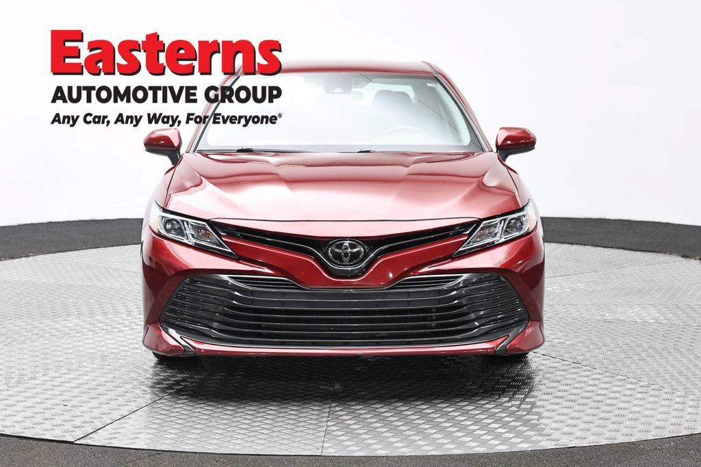 Used 2019 Toyota Camry LE FWD image 2