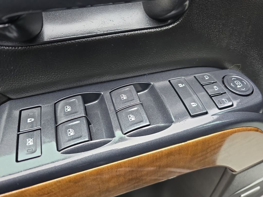 Used 2015 Chevrolet Silverado 1500 LTZ w/ LTZ Plus Package image 15