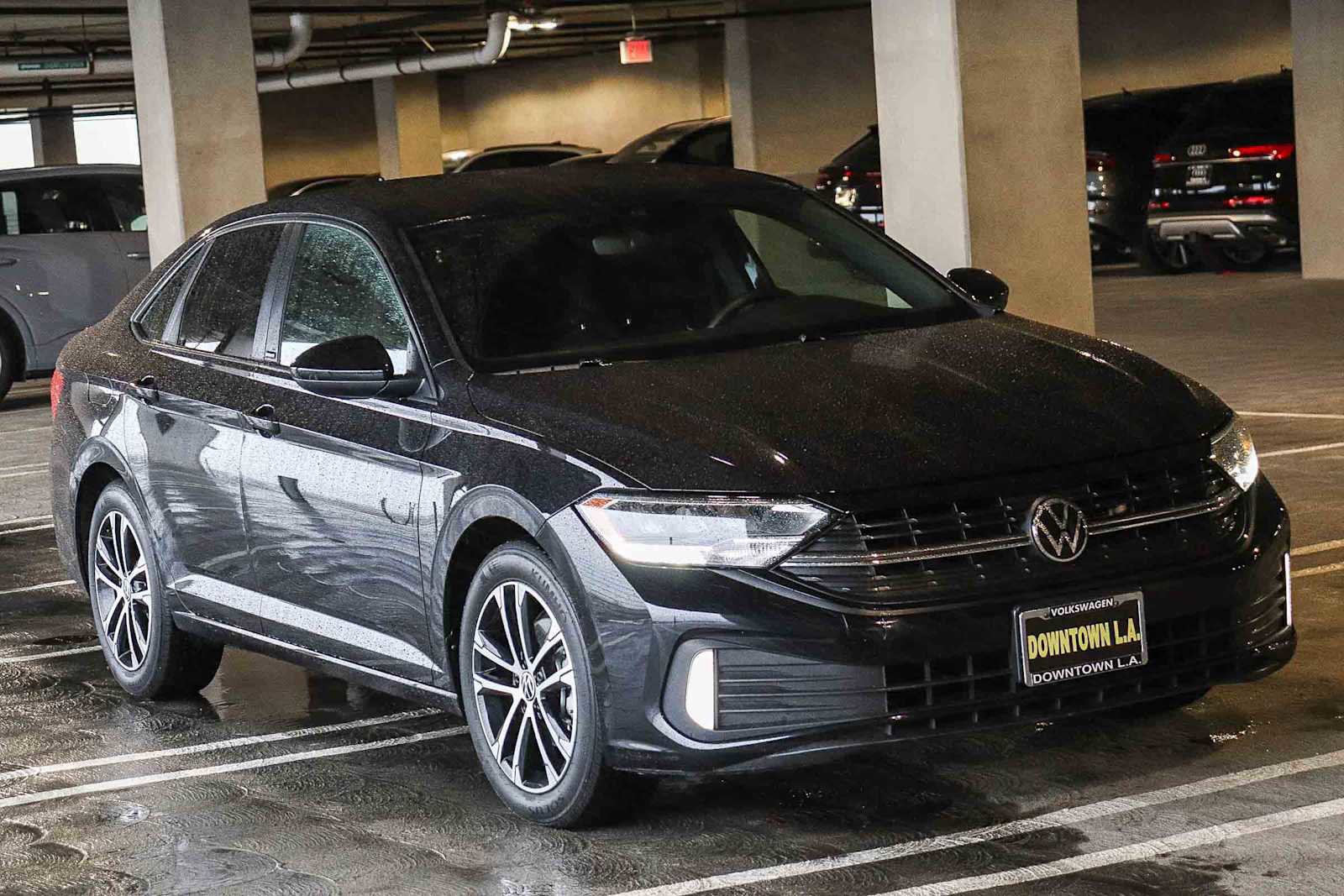 Certified 2023 Volkswagen Jetta Sport image 3