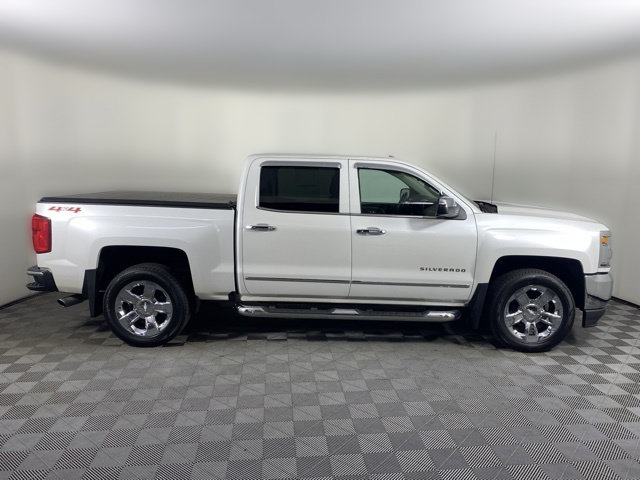 Used 2018 Chevrolet Silverado 1500 LTZ w/ Sport Package AWD/4WD image 6