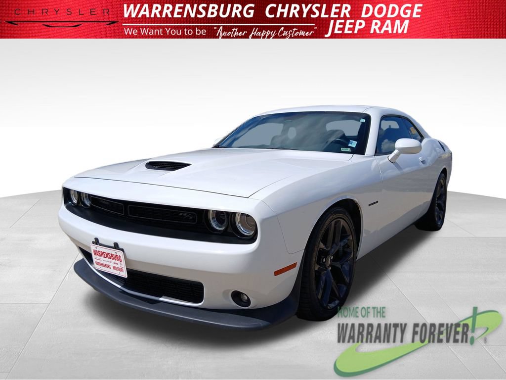 Used 2022 Dodge Challenger R/T w/ Blacktop Package RWD image 8