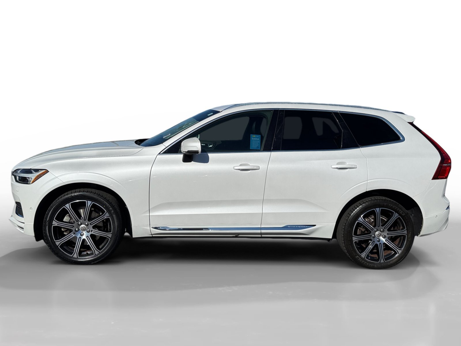 Used 2018 Volvo XC60 T6 Inscription w/ Convenience Package AWD/4WD image 2