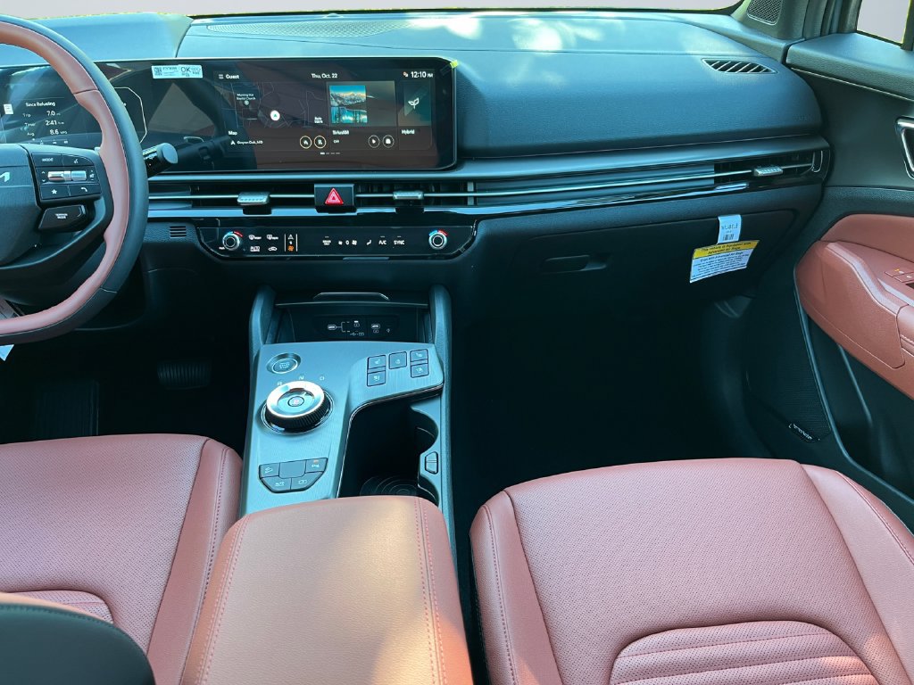 New 2027 Kia Sportage SX Prestige AWD/4WD image 11