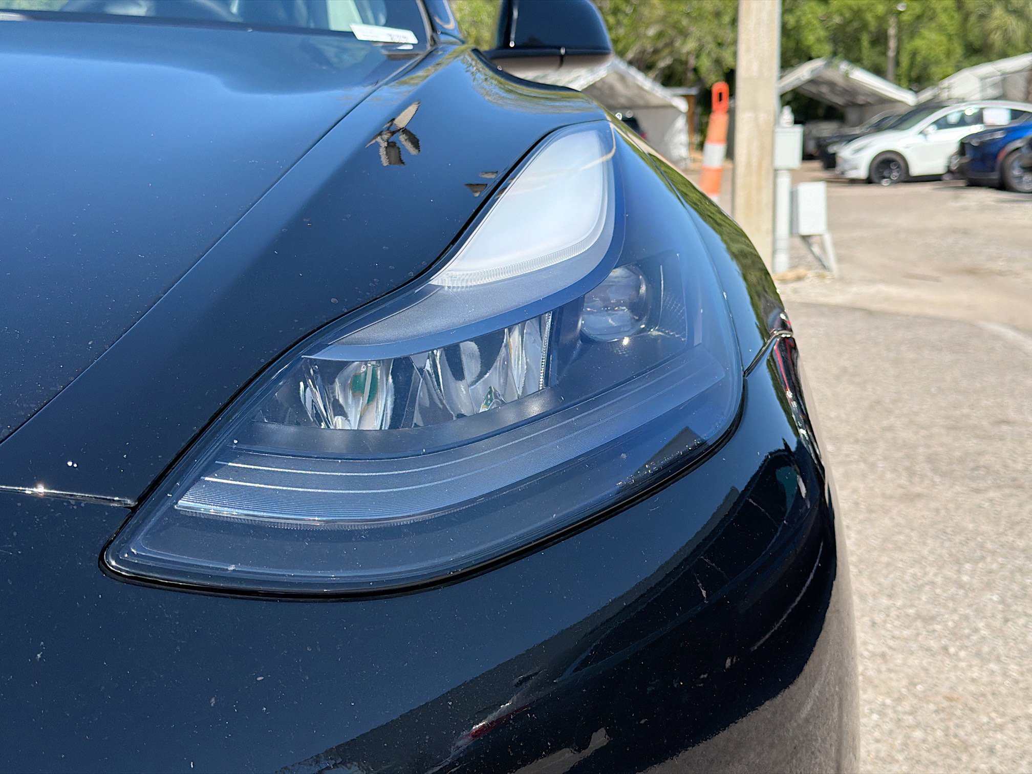 Used 2023 Tesla Model 3 Standard Range image 9