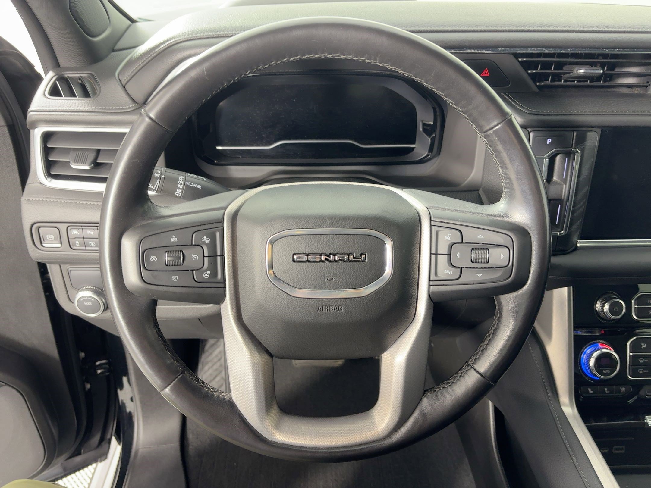 Used 2022 GMC Yukon Denali image 18