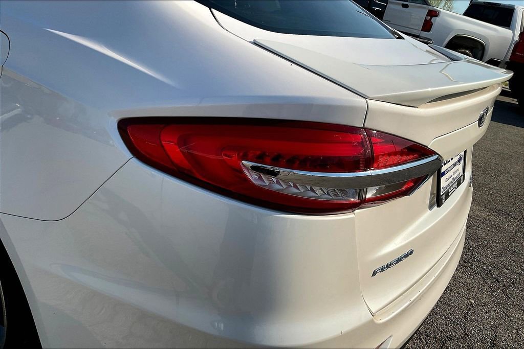 Used 2019 Ford Fusion Titanium image 31