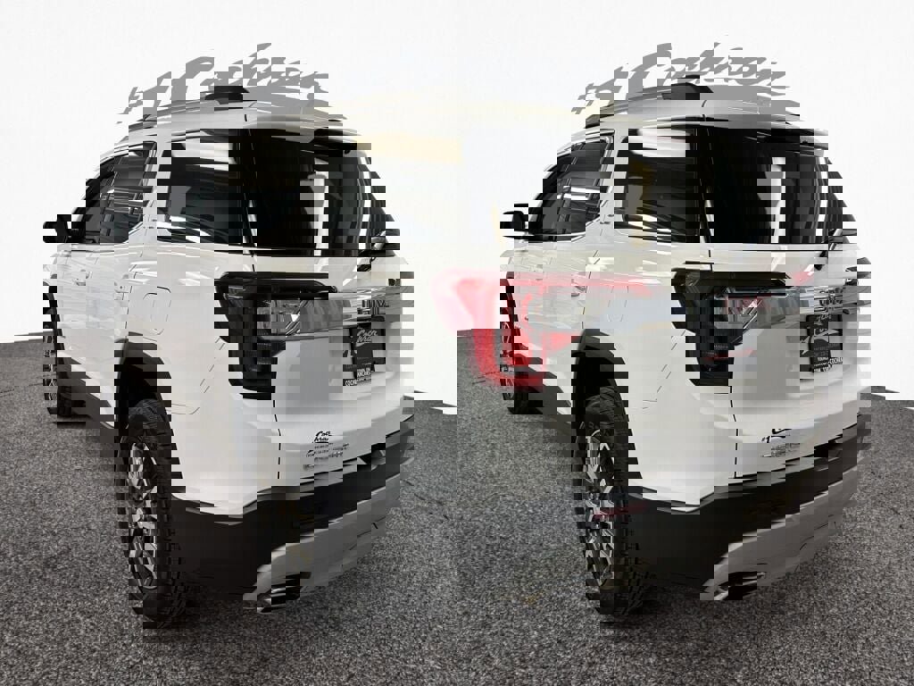 Used 2023 GMC Acadia SLE w/ Driver Convenience Package image 22