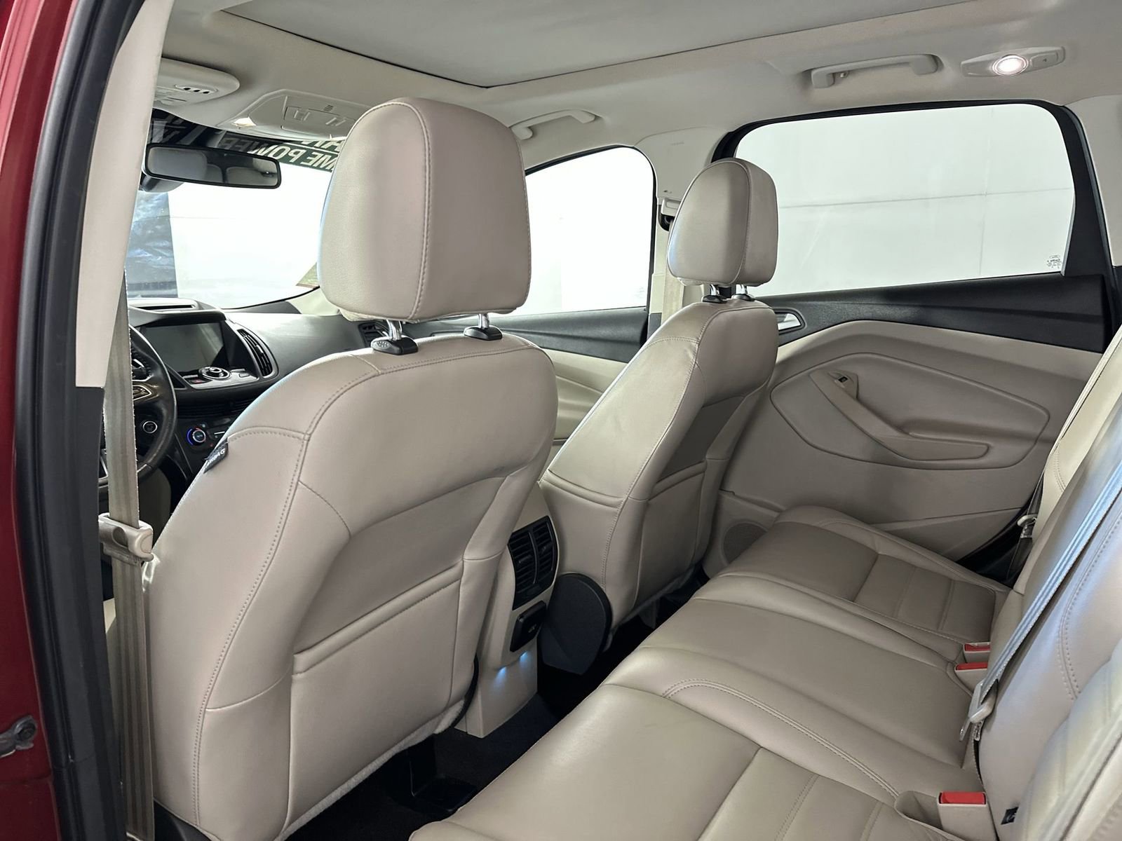 Used 2017 Ford Escape Titanium image 24