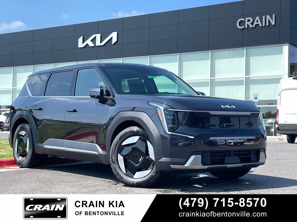 New 2026 Kia EV9 Light RWD image 1