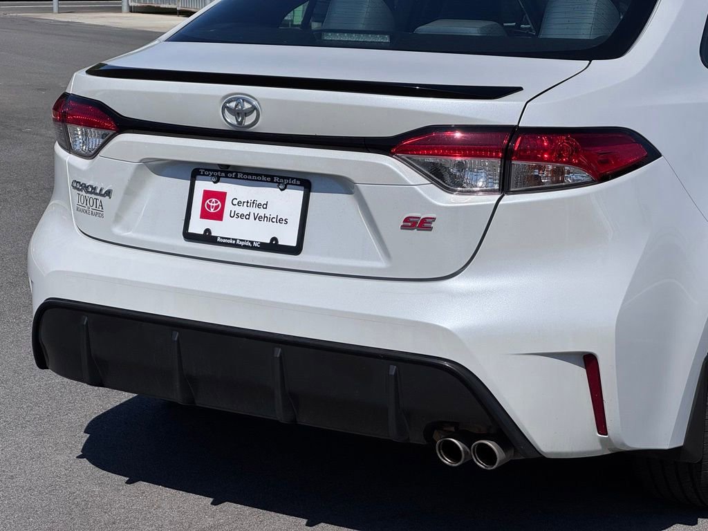 Used 2025 Toyota Corolla SE FWD image 37