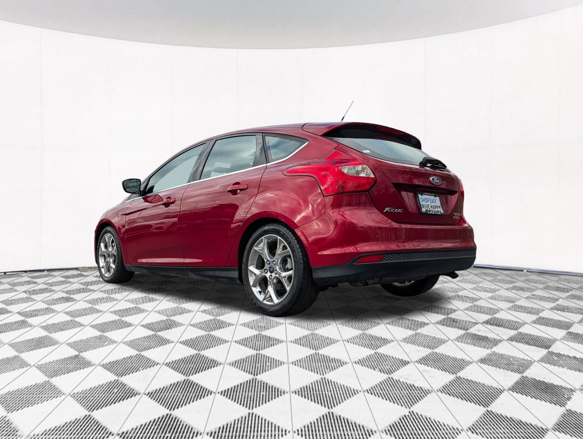 Used 2014 Ford Focus Titanium image 14