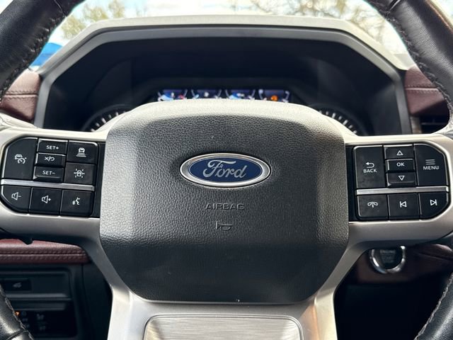 Used 2024 Ford Expedition Limited image 29