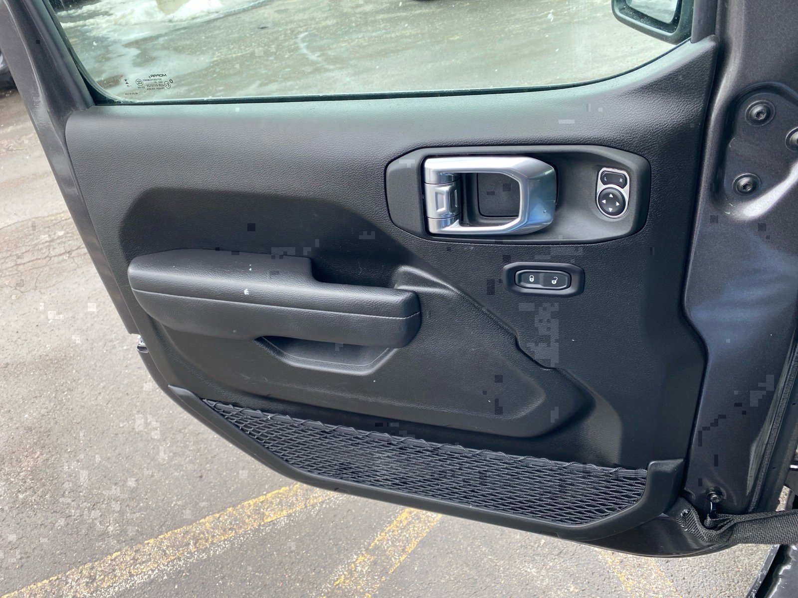 Used 2025 Jeep Wrangler Willys image 21