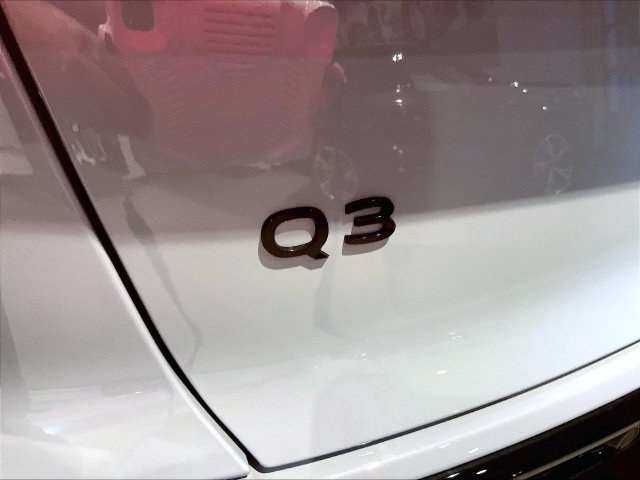 New 2026 Audi Q3 quattro 2.0T AWD/4WD image 11
