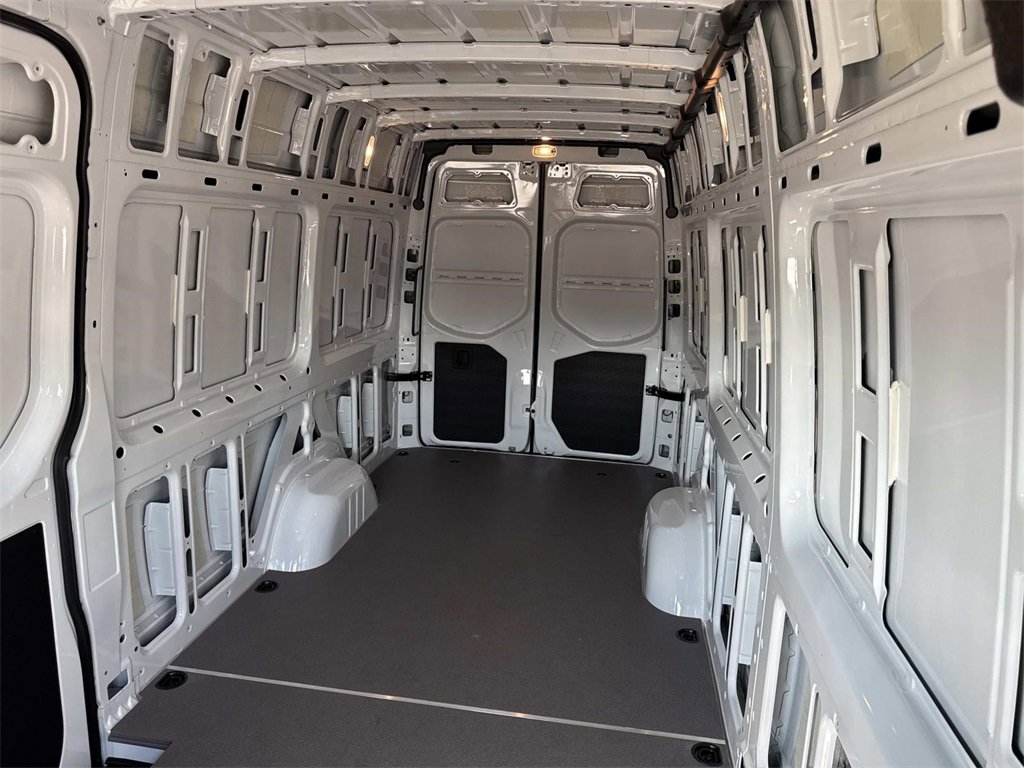 New 2025 Mercedes-Benz Sprinter 2500 image 19