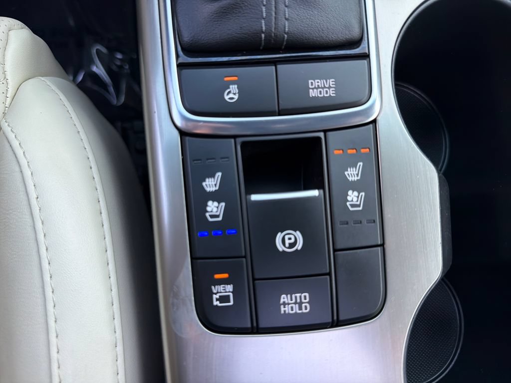 Used 2018 Kia Optima SX w/ Technology Package FWD image 16