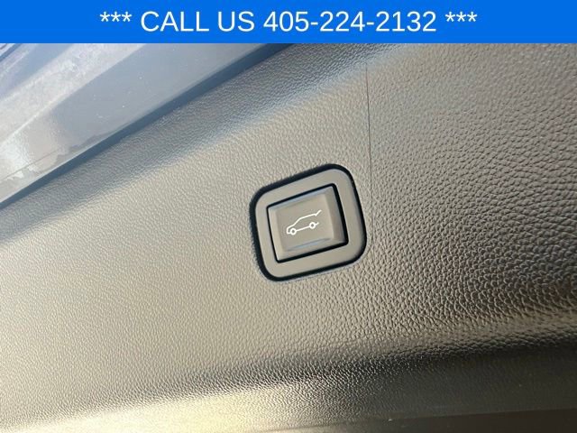 Used 2023 Buick Enclave Avenir AWD/4WD image 13