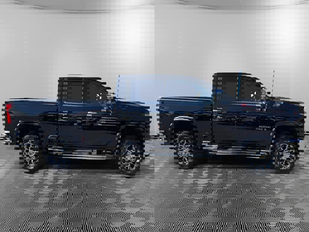 New 2026 Chevrolet Silverado 2500 LTZ image 8