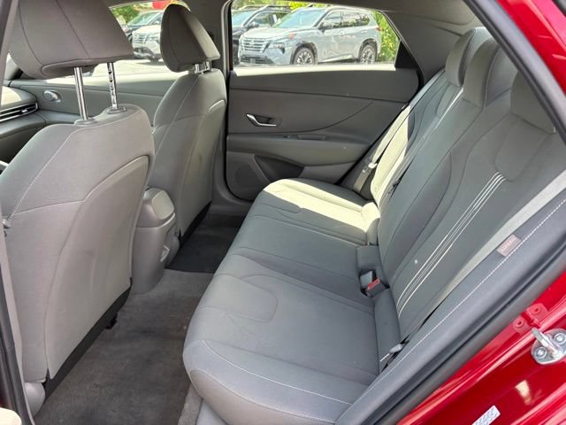 Used 2024 Hyundai Elantra SEL FWD image 24