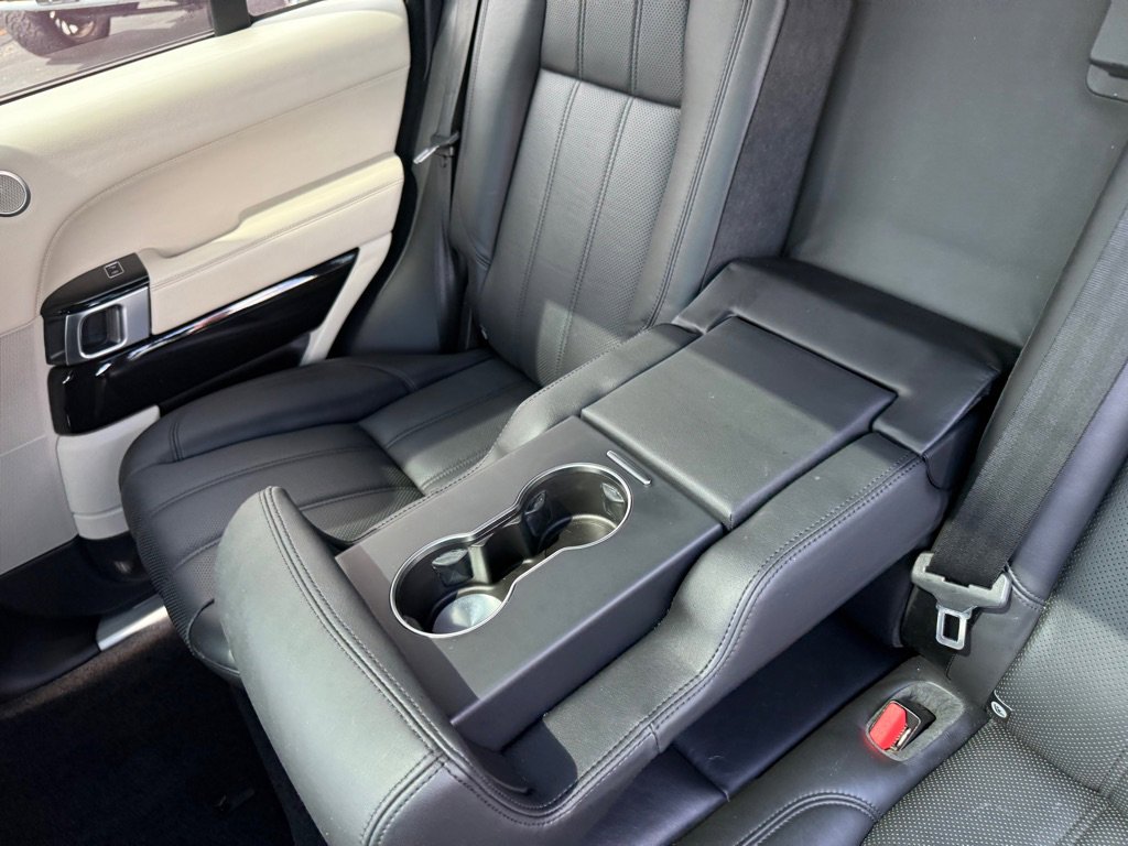 Used 2015 Land Rover Range Rover Supercharged image 86