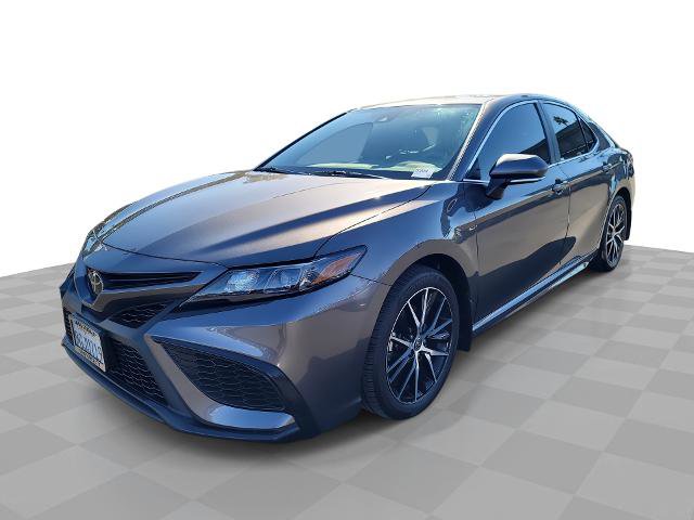 Used 2023 Toyota Camry SE image 1