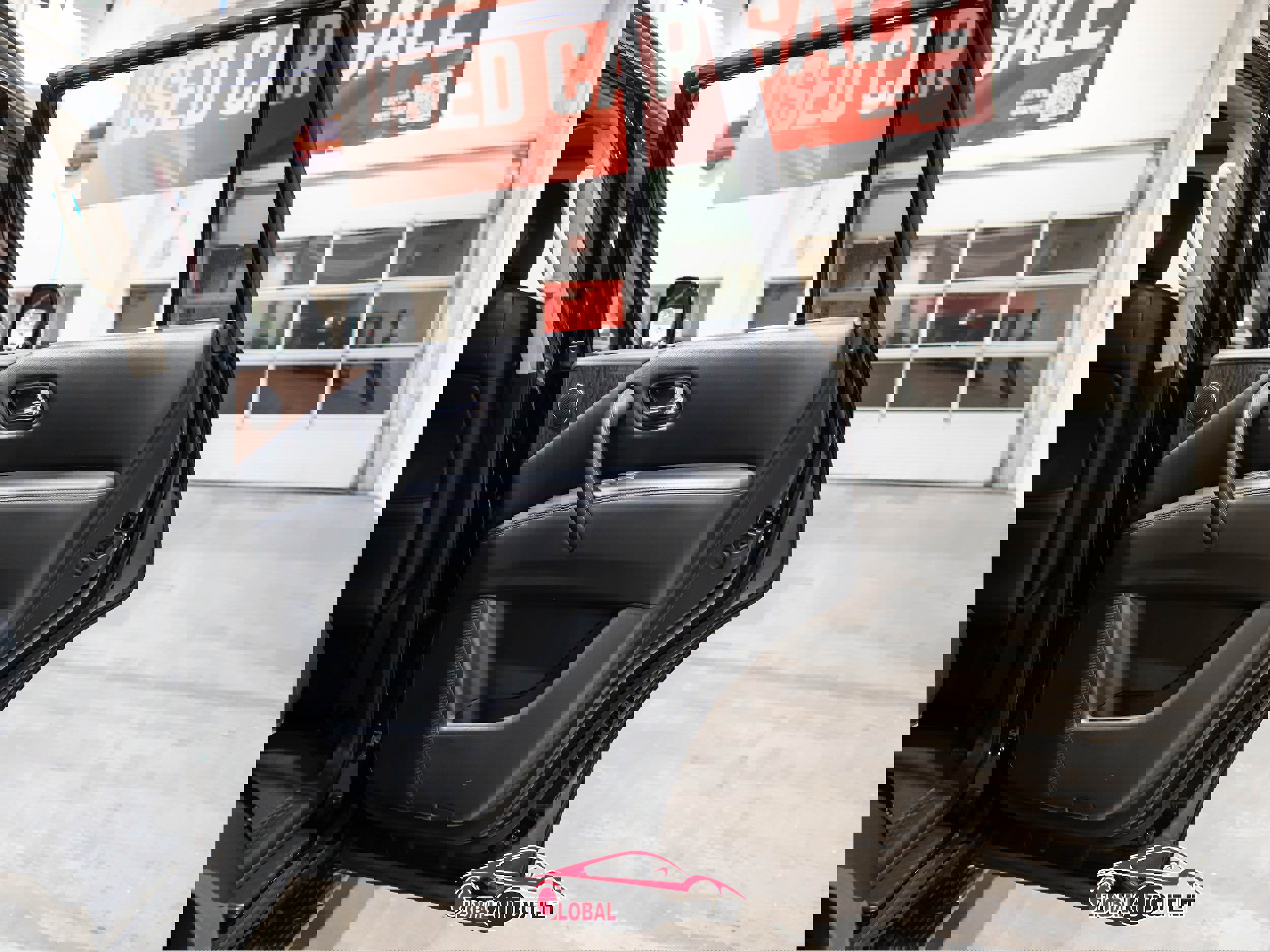 Used 2017 Nissan Armada SV w/ Driver Package image 45